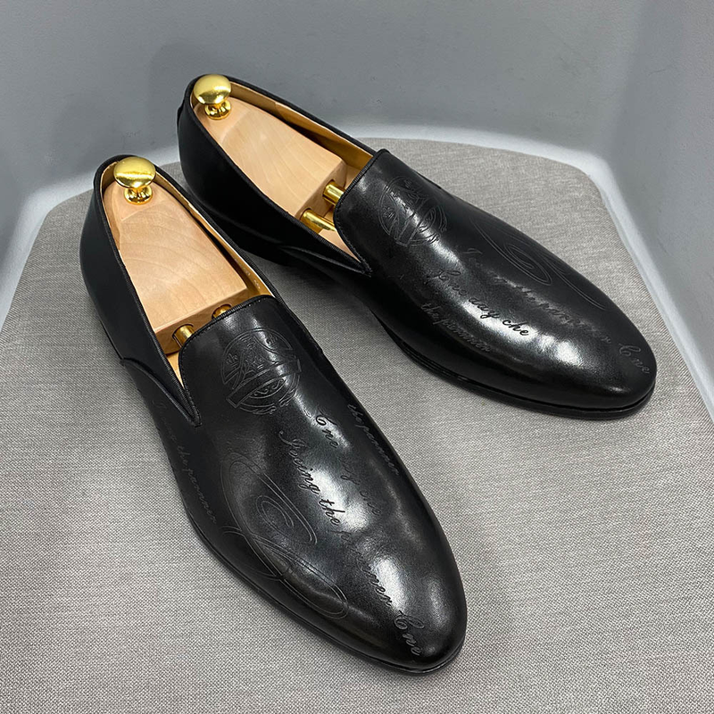 Unschlagbare Qualität, formelle Schuhe aus echtem Leder im italienischen Stil mit handgezeichneten Buchstaben, Herren-Loafer, Business-Freizeitschuhe mit einem Fuß_voghion.com