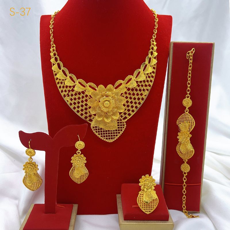 Set di gioielli in oro da donna, in lega di rame, placcato oro, per sposa di Dubai, collana, anello, orecchini, bracciale, set di gioielli indiani di quattro pezzi, molto venduto_voghion.com