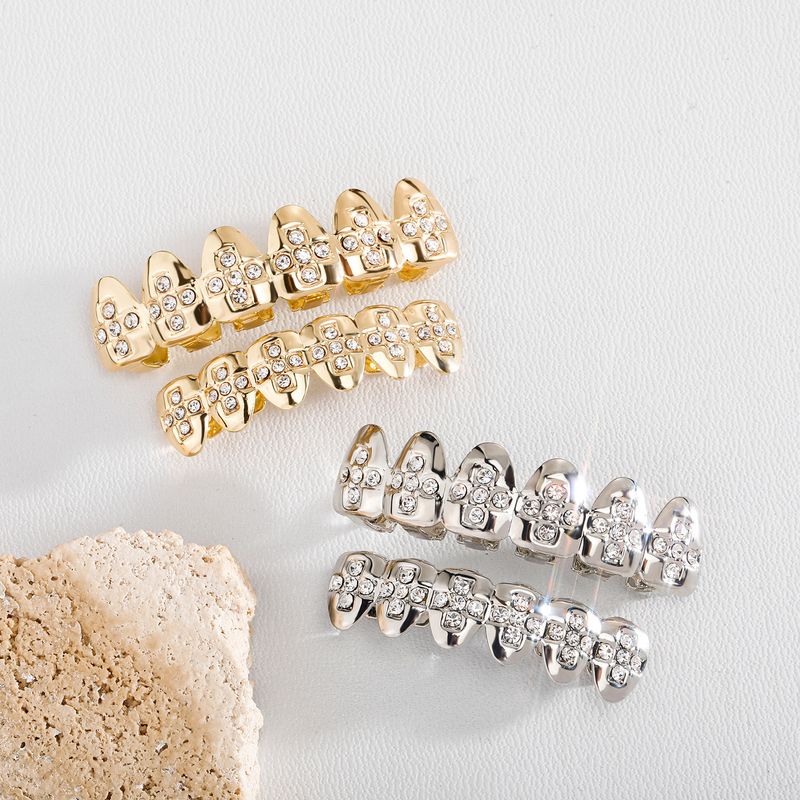 Grillz per denti Hip Hop con diamante rotondo e design a croce - Opzioni oro, argento, nero e rosso - Gioielli dentali unisex per rapper e appassionati di moda_voghion.com