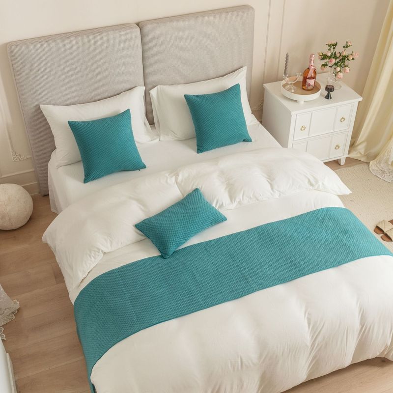 Fornitura diretta dalla fabbrica di bandiera letto letto asciugamano hotel homestay hotel a strisce irregolari in velluto olandese_voghion.com