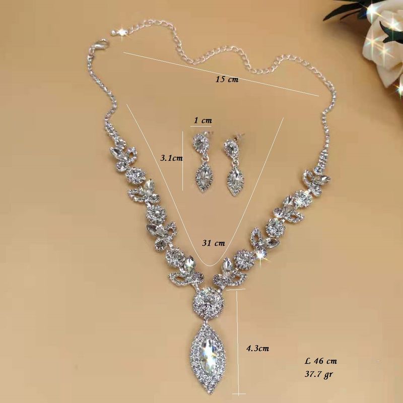 Set di gioielli da donna, gioielli di moda all'ingrosso, set di gioielli da sposa con fiori in cristallo bianco, collana, accessori per abiti da sposa e banchetti alla moda._voghion.com