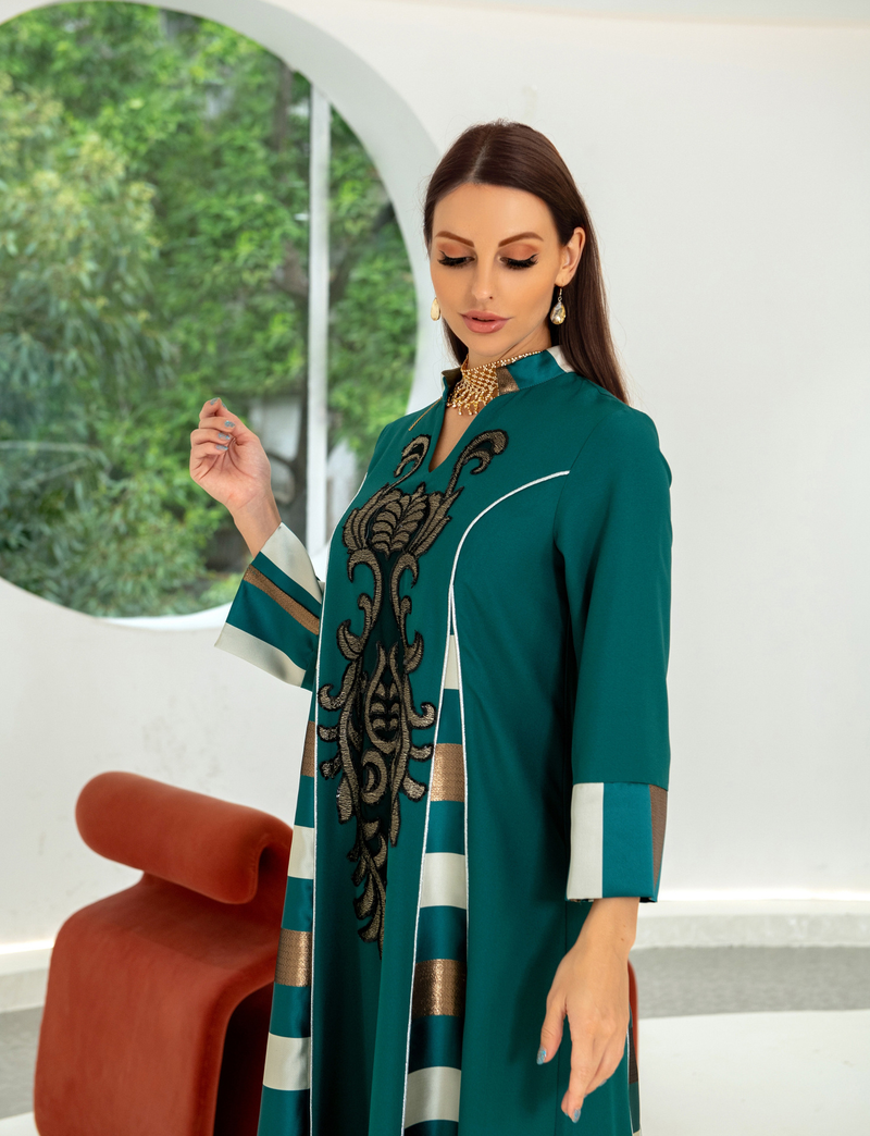 Kvinders broderede stribede abaya muslimske muslimske abaya_voghion.com