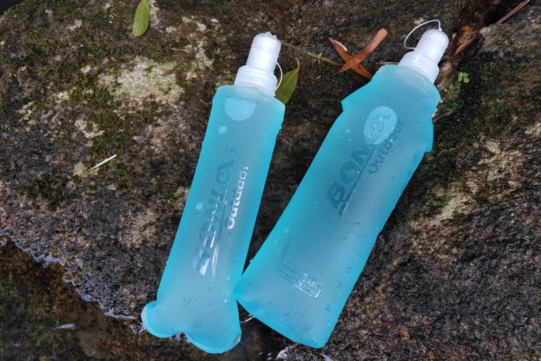TPU Food Grade Tragbare Weiche Flasche Outdoor Sport Taille Radfahren Laufen Silikon Auslauf Reise Klapp Wasser Tasche_voghion.com