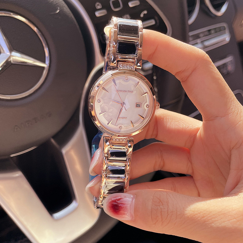 Orologio da donna con calendario e cintura impermeabile al quarzo minimalista in ceramica di nuova moda_voghion.com