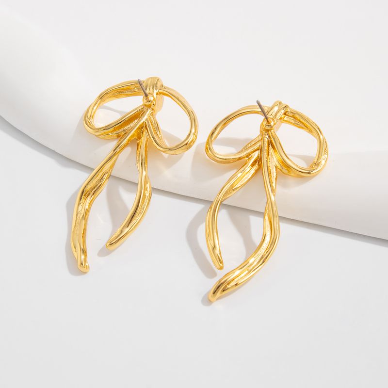 Orecchini pendenti con perle e girasole plissettati, linea di moda Ins, clip per orecchini a clip_voghion.com