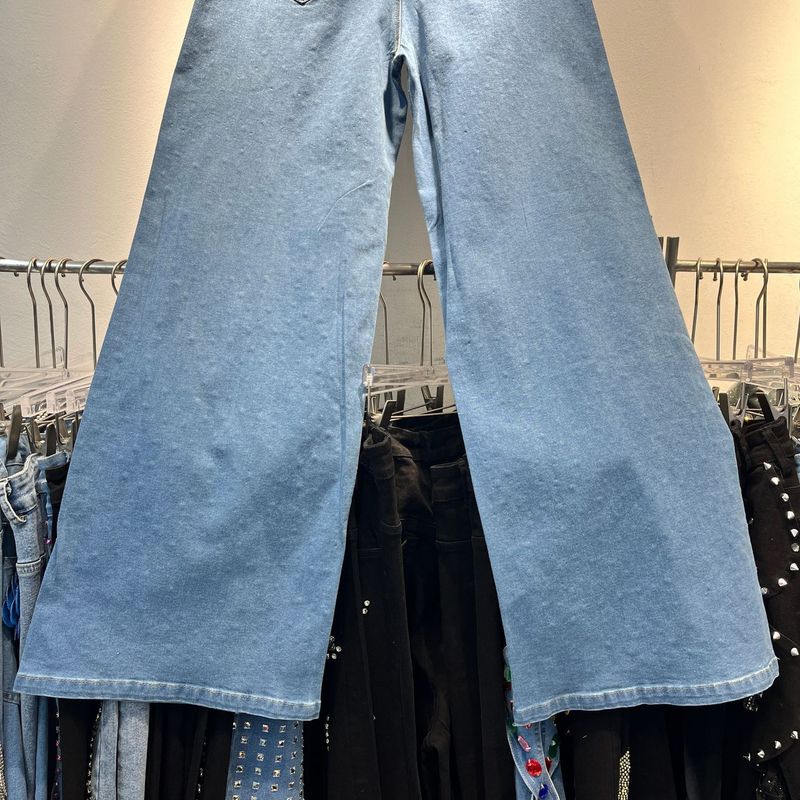 Kadın Giyim Bahar Yıkanmış Kot Yelek Çift Katmanlı Kalp Şeklinde Yelek + Ağır Moda Elmas Etiketli İnce Düz Kot Pantolon_voghion.com
