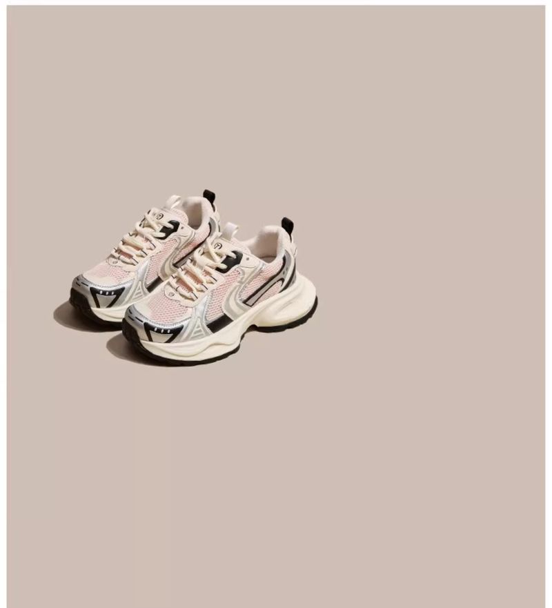 2024 Primavera Cuatro Estaciones Zapatos de papá Muestran Zapatos de papá pequeños Aumento de altura de mujer Fondo grueso Pequeños blancos Deportes Ocio Fresco Forrest Gump_voghion.com