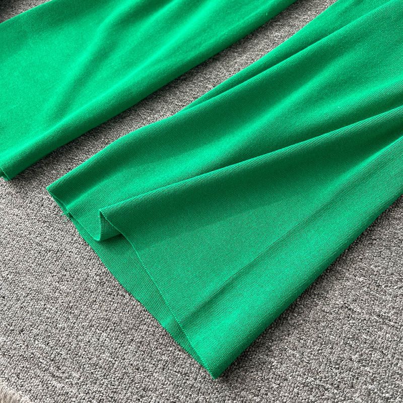 Damenbekleidung Herbst neuer fauler, locker gestrickter Anzug für Damen mit langem Schal, Strickjacke + Rollkragenpullover + Hose mit weitem Bein, dreiteiliges Set_voghion.com