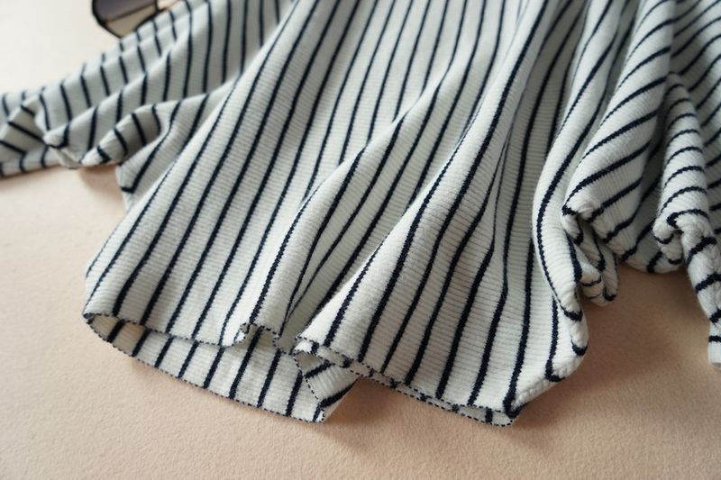 ragazza Autunno Inverno Nuovo Maglione a pipistrello a righe verticali da donna Top DJ-9990 Moda_voghion.com