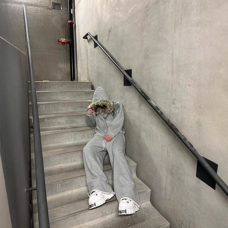 European And American Fluff Hat Sweater Printed Pattern Long-sleeved Pullover Hoodie Retro Jacket Street Trend Y2k_voghion.com