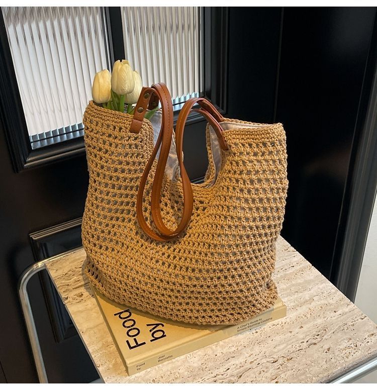 Commuter Large-capacity Straw Woven Bag Woven Women 2025 New Summer Foreign Versatile Shoulder Bag Beach Tote Bag_voghion.com