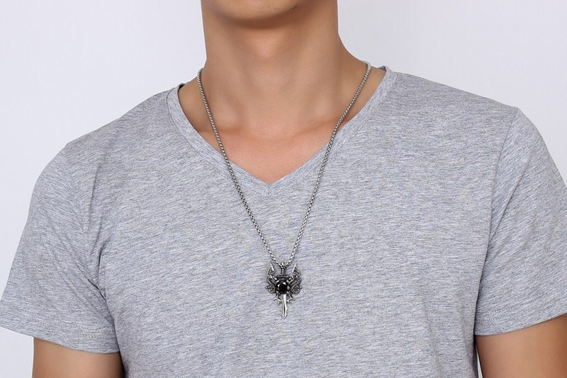 Mode Dragon Sword Halsband Cross Hänge Hip Hop Punk Halsband för män Cross Smycken Accessoarer Party Present_voghion.com