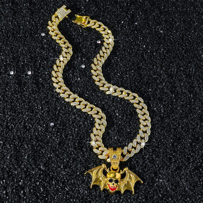 European And American New Personalized Men's Hip-hop Style Halloween Funny Bat Skull Pendant Necklace_voghion.com