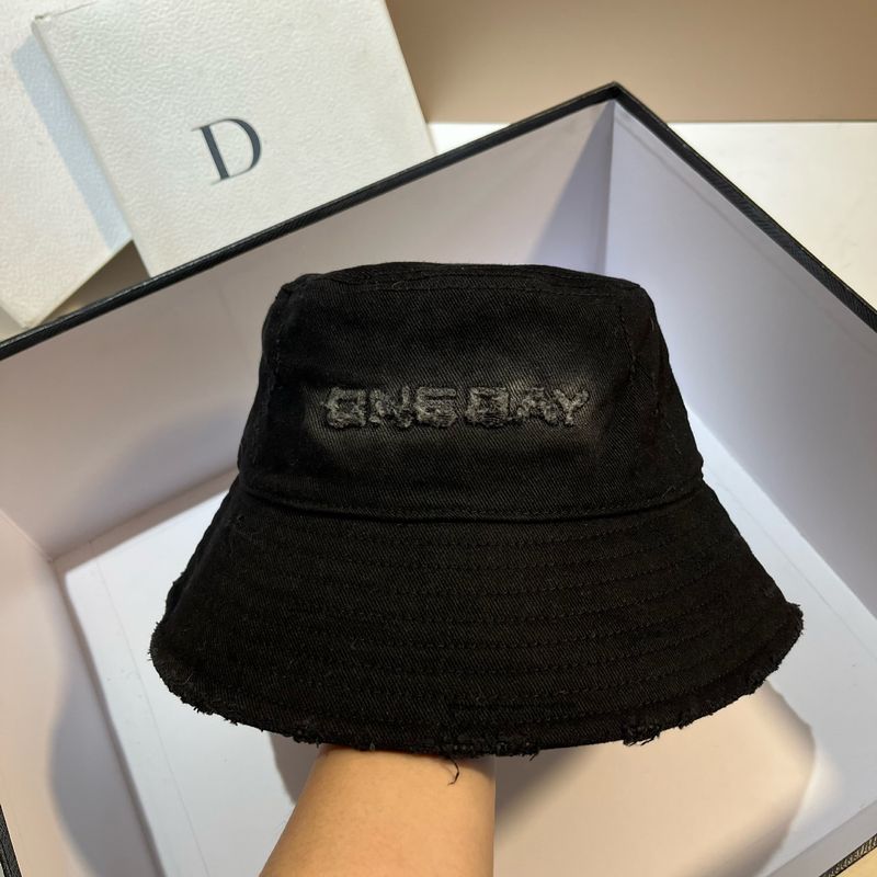 2025 American Washed Brushed Cotton Fisherman Spring And Autumn New Style Ripped Embroidered Letters Casual Outdoor Travel_voghion.com