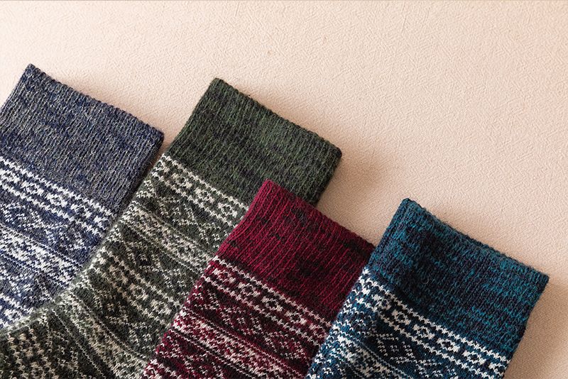 Calzini di lana da uomo invernali spessi più calzini caldi in velluto da uomo calzini da lavoro retrò lunghi calzini invernali in cotone calzini a tubo medio_voghion.com