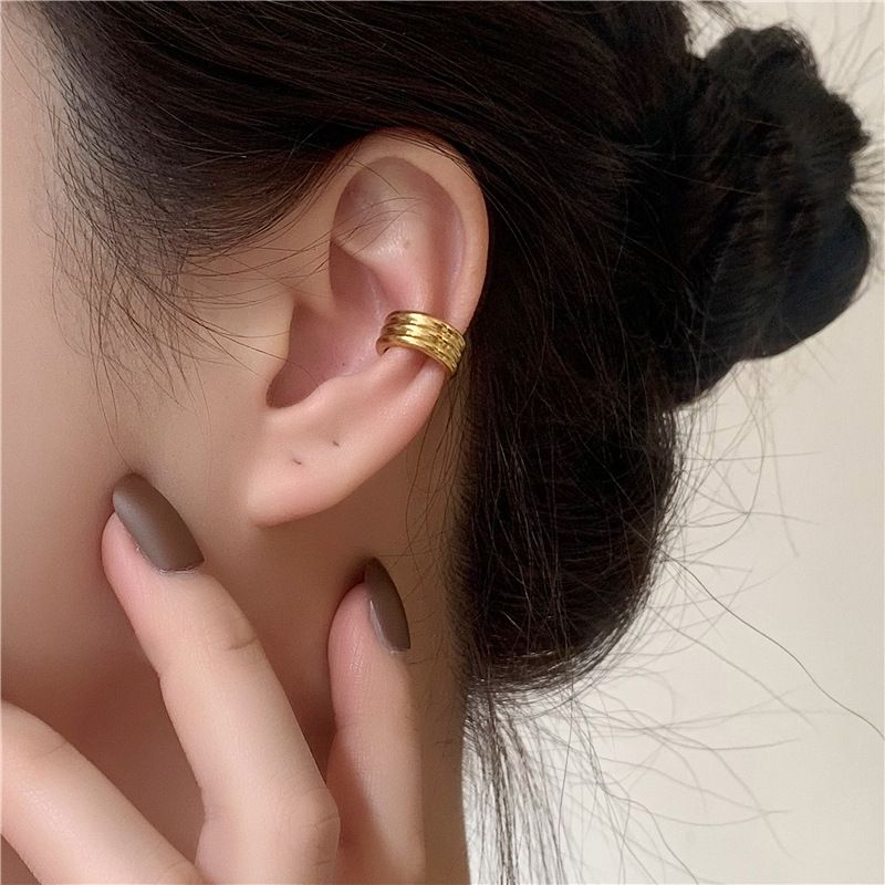 Damenschmuck Drei Kreis Ohr Knochen Clip Ohrringe Glänzend Temperament Kalten Stil Gold Und Einfach_voghion.com