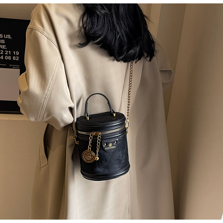 2024 m. Naujas Retro Bucket Krepšys, Universali grandinėlė, Madingas rankinis pečių krepšys, Didelės talpos madingas Crossbody Bag, madingas_voghion.com