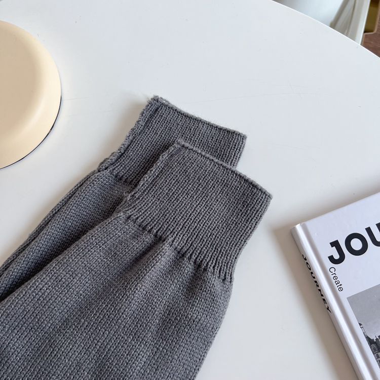 Chaussettes chaudes évasées en tricot automne/hiver Chaussettes à poils Chaussettes mollet de couleur unie Y2K Spice Girls ensemble de jambes pieds_voghion.com