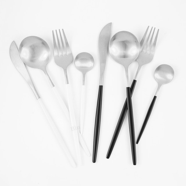 24-teiliges Edelstahl-Geschirr-Set, Schwarzgold, Besteck, Löffel, Gabel, Messer, westliches Besteck, Besteck, Geschirrzubehör_voghion.com