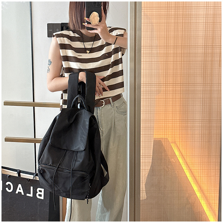 South Korea's new drawstring for women's leisure, large capacity student backpack, versatile and lightweight Oxford_voghion.com