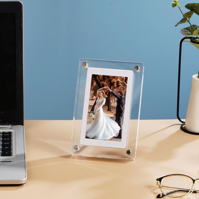 5 Inch Acrylic Photo Frame 1200mAh Vertical Display IPS Screen 4G Memory Battery Digital Portrait Holder_voghion.com