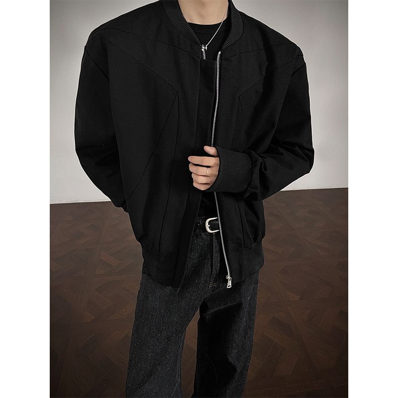 Schwarz-rote Cleanfit-Baseballjacke für Herren – Dekonstruierte, übergroße Collegejacke mit rohen Saumdetails (M-XXXL)_voghion.com