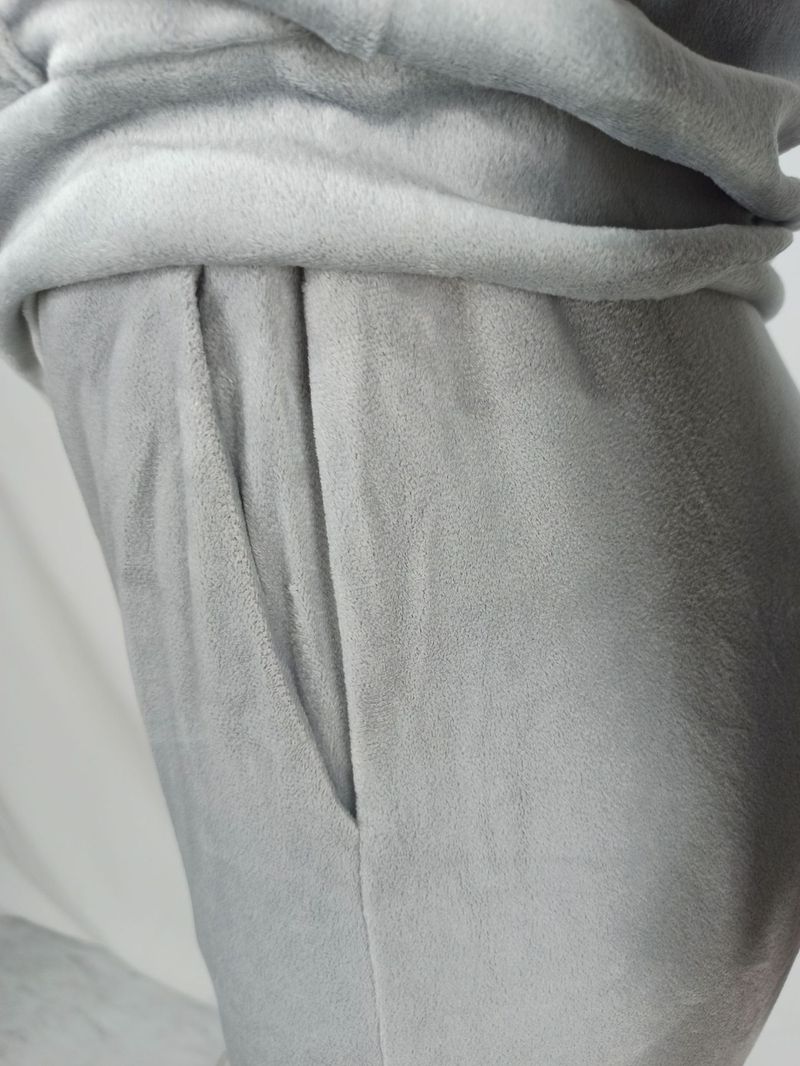 Damenbekleidung neue Mode lässig Silberfuchs Wolle Strickjacke zweiteiliger Anzug Samt Hose Sets_voghion.com