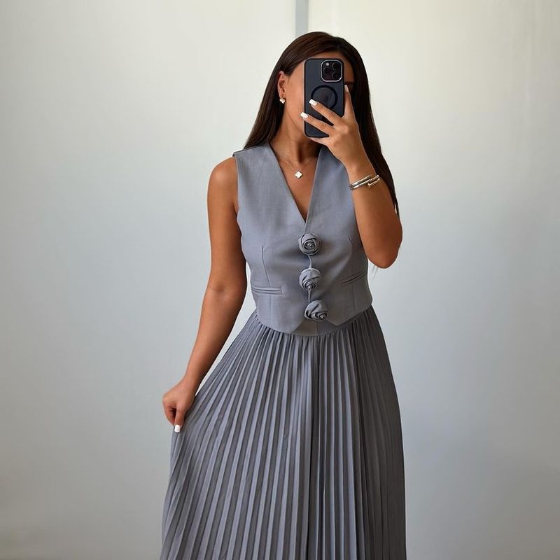 Damenbekleidung, neue Anzüge für Damen, Sommer, ärmellose Weste, halblanger, plissierter langer Rock, zweiteiliger Anzug_voghion.com