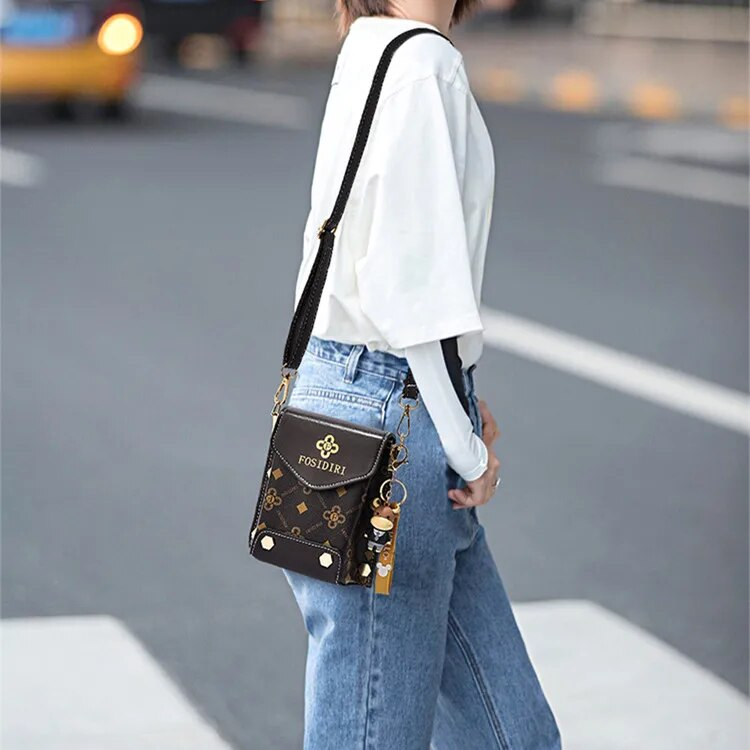 Mini Flap Crossbody Telefon Bokstavstryck axelväska, fyrkantig plånbok med dubbdekor för kvinnor (4,7*6,7*3,7) tum_voghion.com