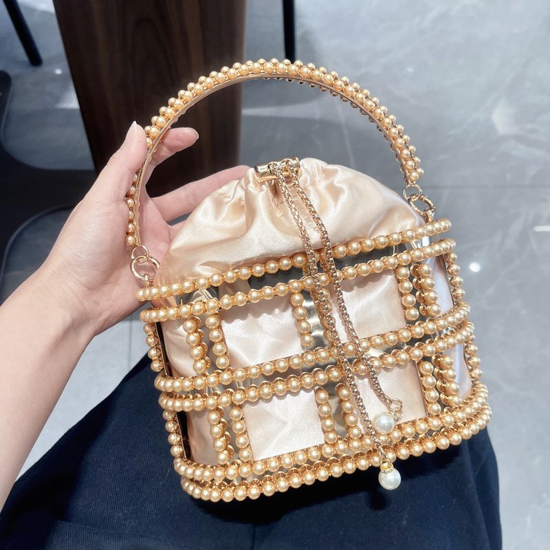 Diamond Bird Cage Bag Diamond Studded Fashionable Evening Bag Ladies Handbag Metal Chain Evening Bag_voghion.com