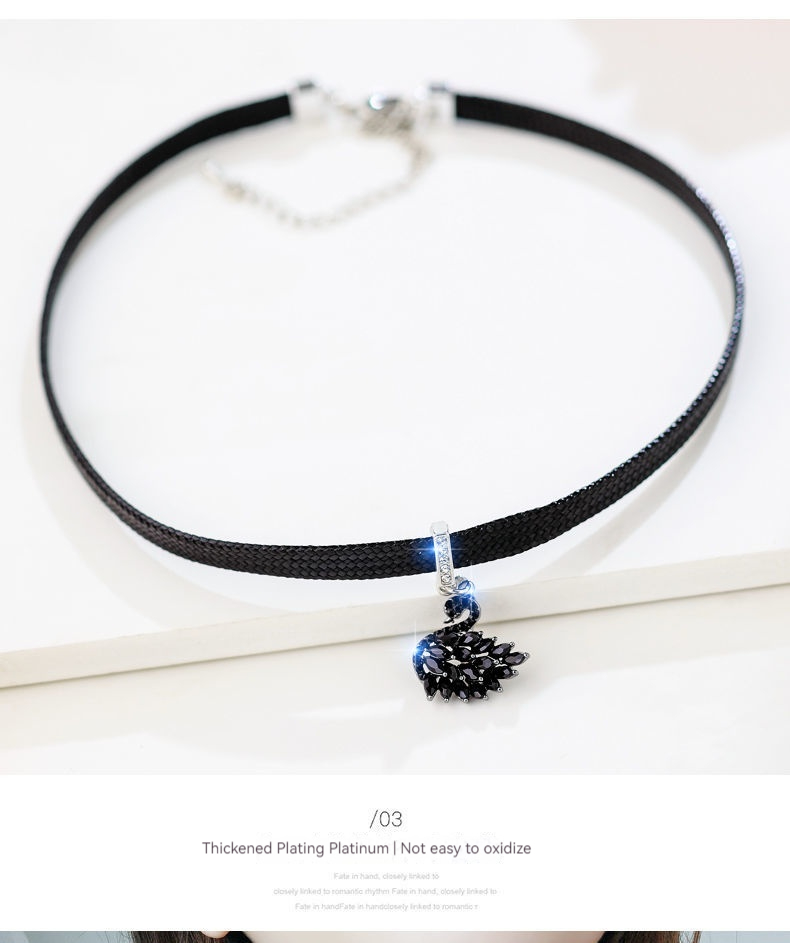 Zwarte Zwaan Choker Ketting Dames Sleutelbeenketting Korte Sieraden Koreaanse Editie Nekkoord Net Rood Eenvoudig_voghion.com