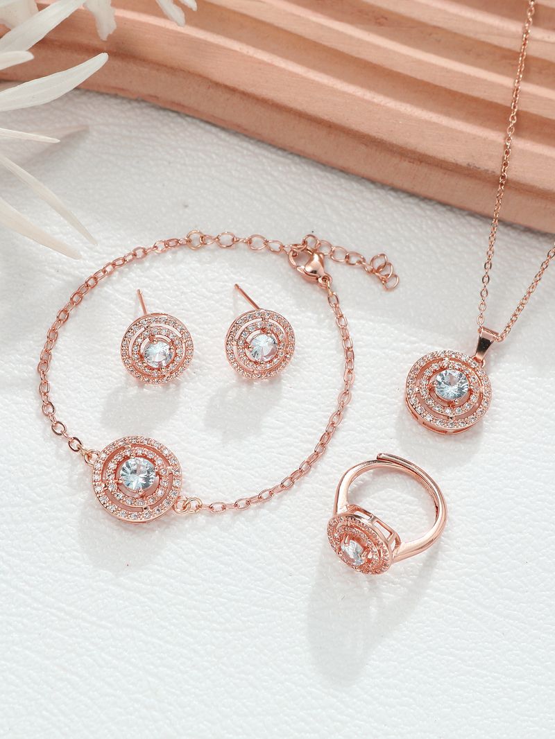 Set di gioielli da donna, alla moda, squisito, con due file di zirconi cubici rotondi, orecchini, collana, bracciale e anello, quattro pezzi._voghion.com