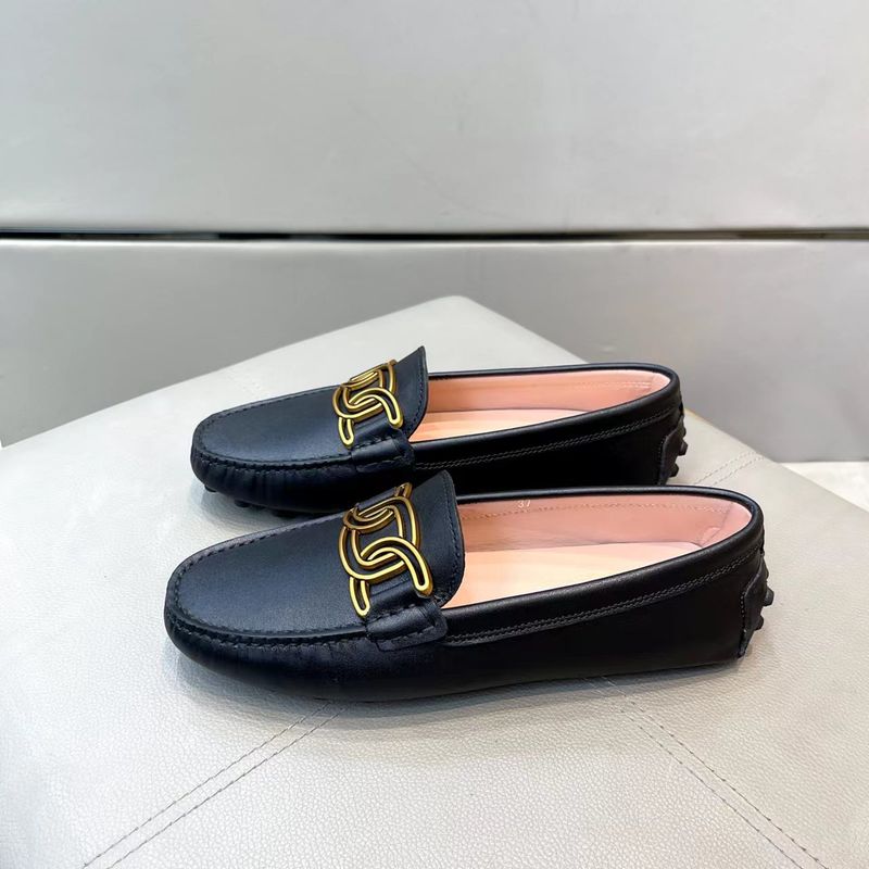 Kartoffelseide für Damen 2023 Neue Slipper im britischen Stil mit geflochtener Metallschnalle und Quaste, bequem_voghion.com