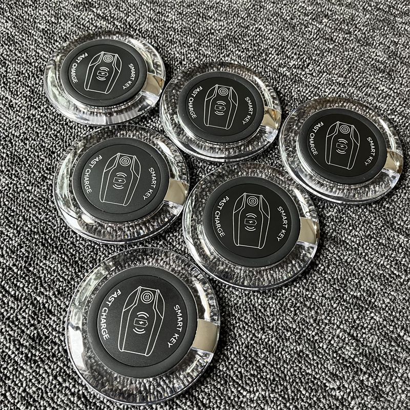 Only 11.8 Packs Bare Clothes Are Treated As Waste Products Blu-ray Compatible Stable 5v2a 10W (Max) Wireless Charger_voghion.com