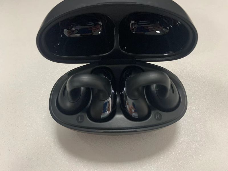 Open Ear Clip Bluetooth Headphones, Wireless Earbuds With HD Sound, Low Latency, Noise Reduction, 8H Playtime, IPX4 Waterproof For Gaming, Sports_voghion.com