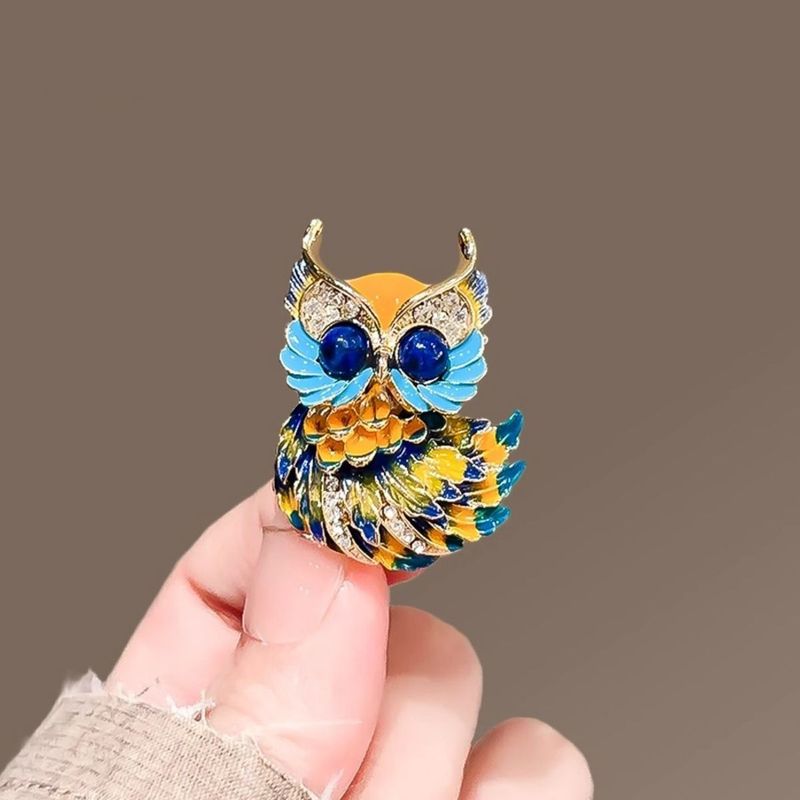 Design Sense Niche Enamel Painted Owl Brooch High-end Men's And Women's High-end Corsage Suit Accessories Personalized Pin_voghion.com
