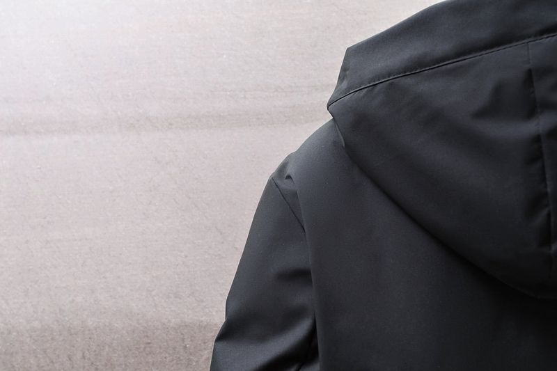 Cappotto invernale da uomo con cappuccio staccabile, giacca foderata in cotone spesso con tasche scaldamani, per attività casual da lavoro e all'aperto_voghion.com