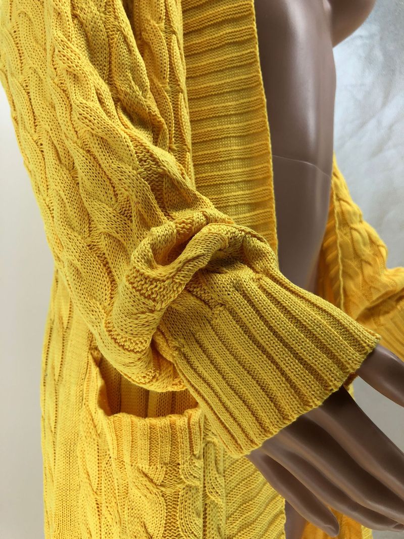 Damenbekleidung Locker gestrickte Strickjacke, gemütliche, übergroße Strickjacke mit Taschen, langer Zopfmuster-Pullovermantel, lockerer Boho-Chic, offene Vorderseite_voghion.com
