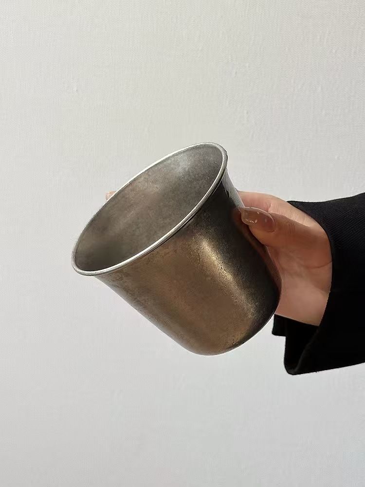 Kaffeebecher aus lebensmittelechtem Edelstahl für kalte Getränke, verdickte Tasse mit breiter Öffnung im Industriestil_voghion.com