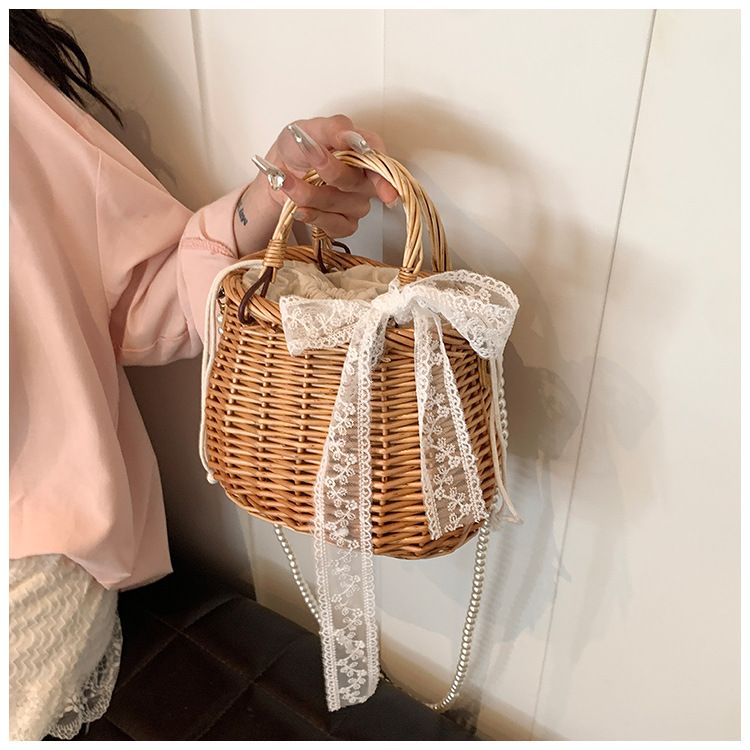 Borsa di paglia Borsa intrecciata Borsa da spiaggia Fairy Borsa di paglia per le vacanze Borsa da donna in rattan Borsa a tracolla con catena di perle Intreccio_voghion.com