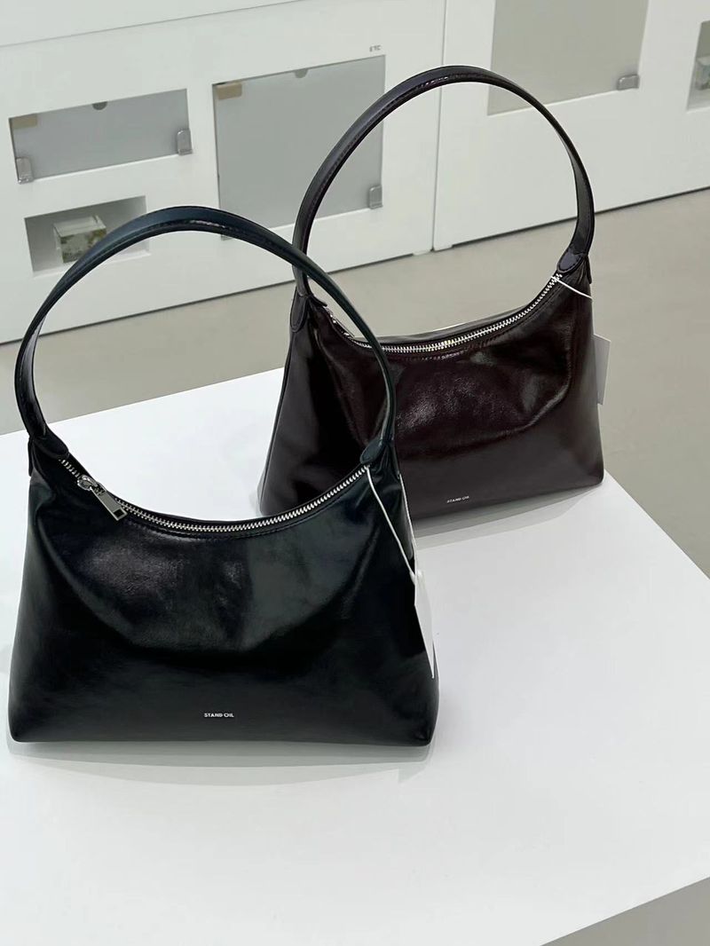 24 Enchanting Women's Tote Armpit Bags, Recommendations_voghion.com