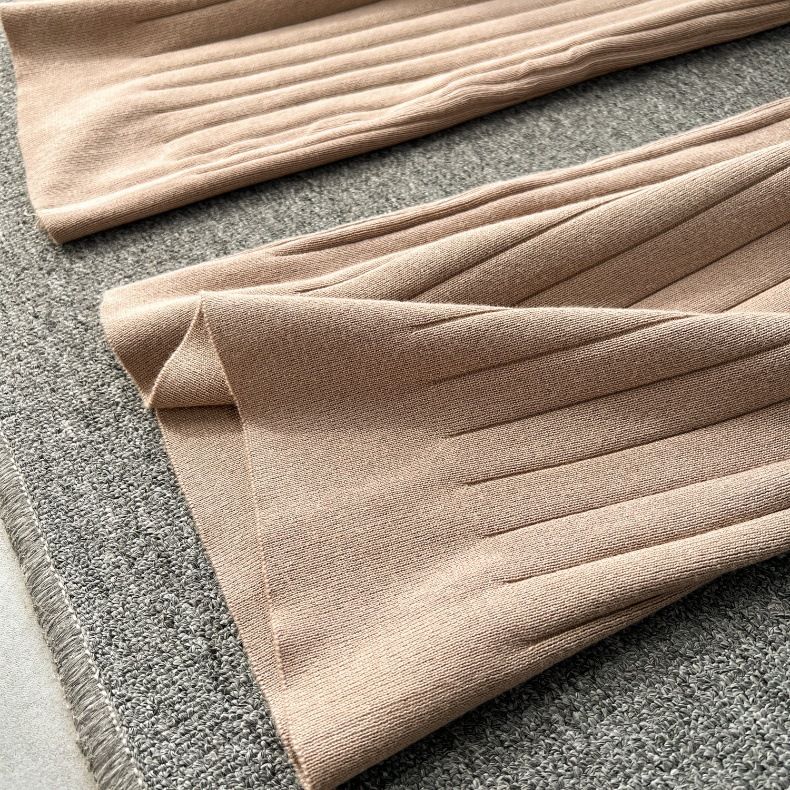 Women's Clothing Metal Buckle Vest Versatile Knitted Cardigan Wide Leg Pants Fashion Three Piece Set_voghion.com