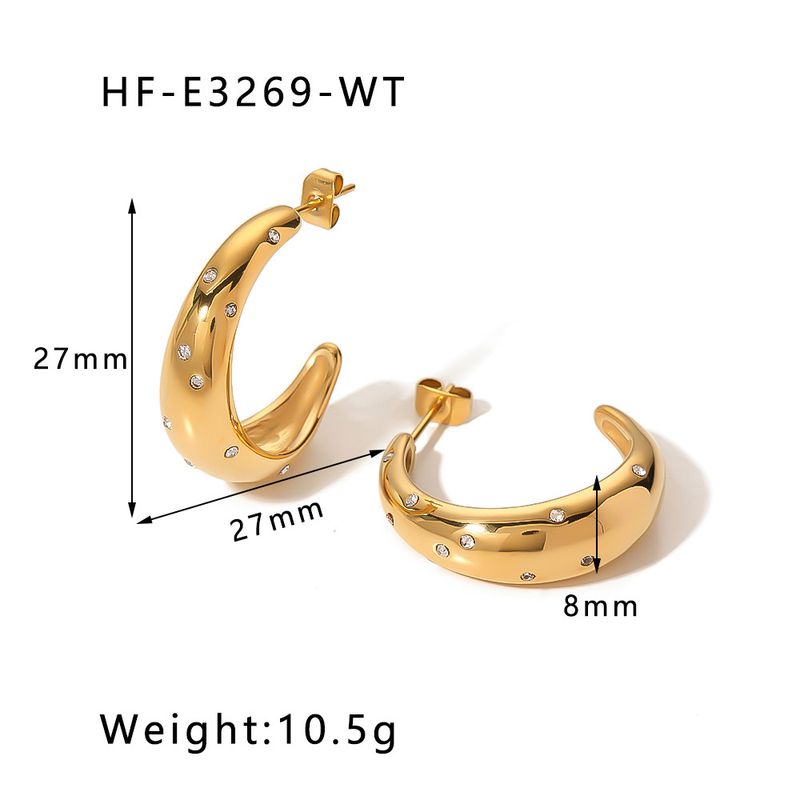 Emerald Heart-Shaped Zirconia Titanium Steel High-End Elegant Simple Women's Earrings_voghion.com