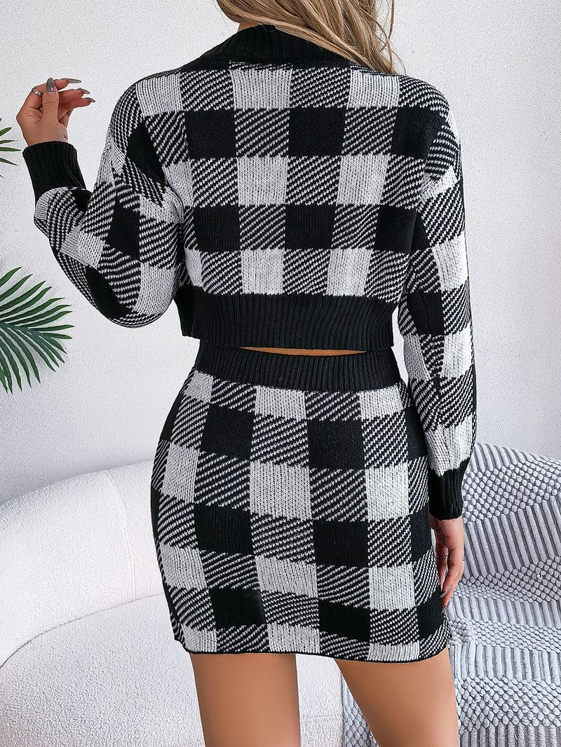 Maglione casual da donna a maniche lunghe scozzese a contrasto con ombelico scoperto, tailleur con gonna che copre i fianchi, abbigliamento_voghion.com