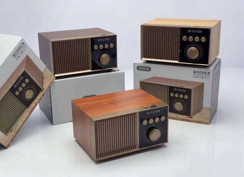 speaker, wireless FM radio, subwoofer, portable wooden Bluetooth speaker XM-U150_voghion.com