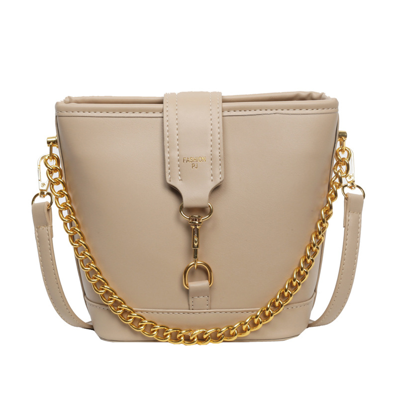 High end Water Bucket for Women 2024 New Chain Underarm Shoulder Popular Versatile Crossbody Small Bag_voghion.com