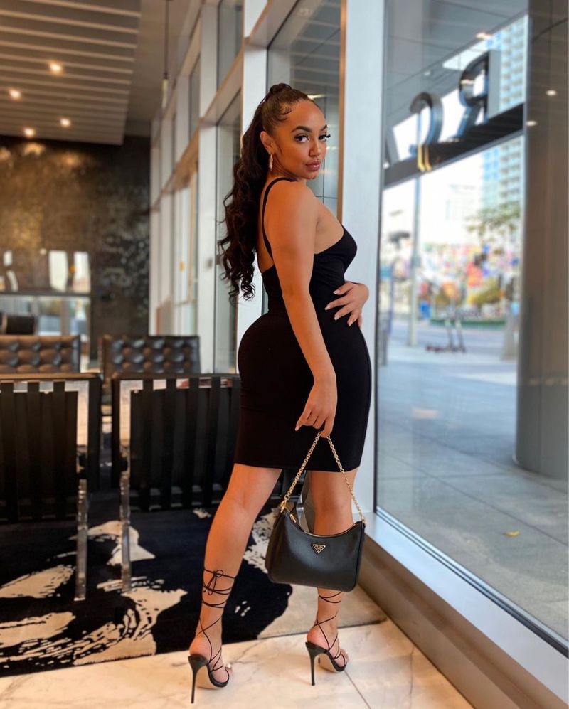 Vestido irregular con hombros descubiertos, sexy, ajustado y explosivo para mujer_voghion.com