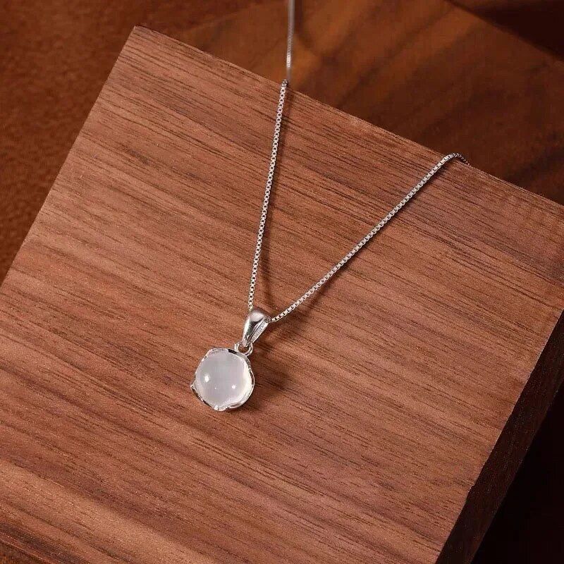 Moda Nowy Biały Okrągły Kamień Księżycowy Wisiorki Naszyjniki Kobiety Moda Biżuteria Choker Łańcuch obojczyka Krótki Naszyjnik Charm_voghion.com
