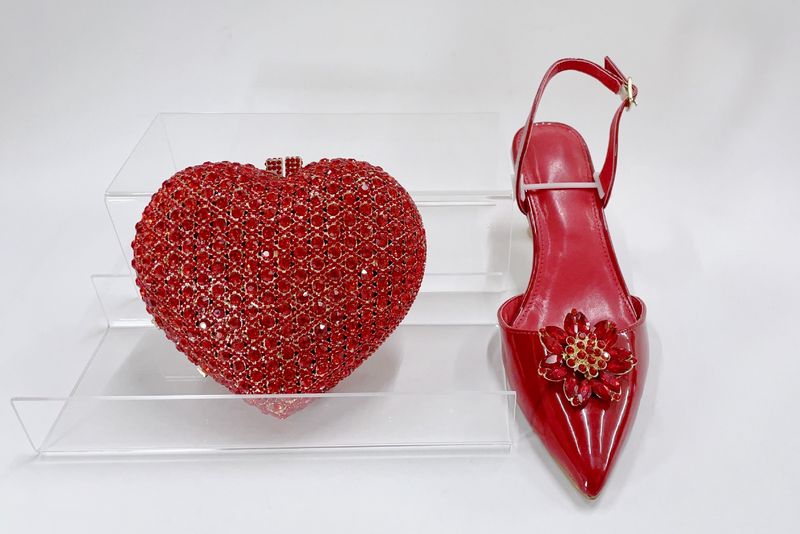 Women's High Heeled Sandals With Stilettos And Pointed Toes, Crystal Glass Flower High Heeled Sandals, Red Bridal Party Bag_voghion.com