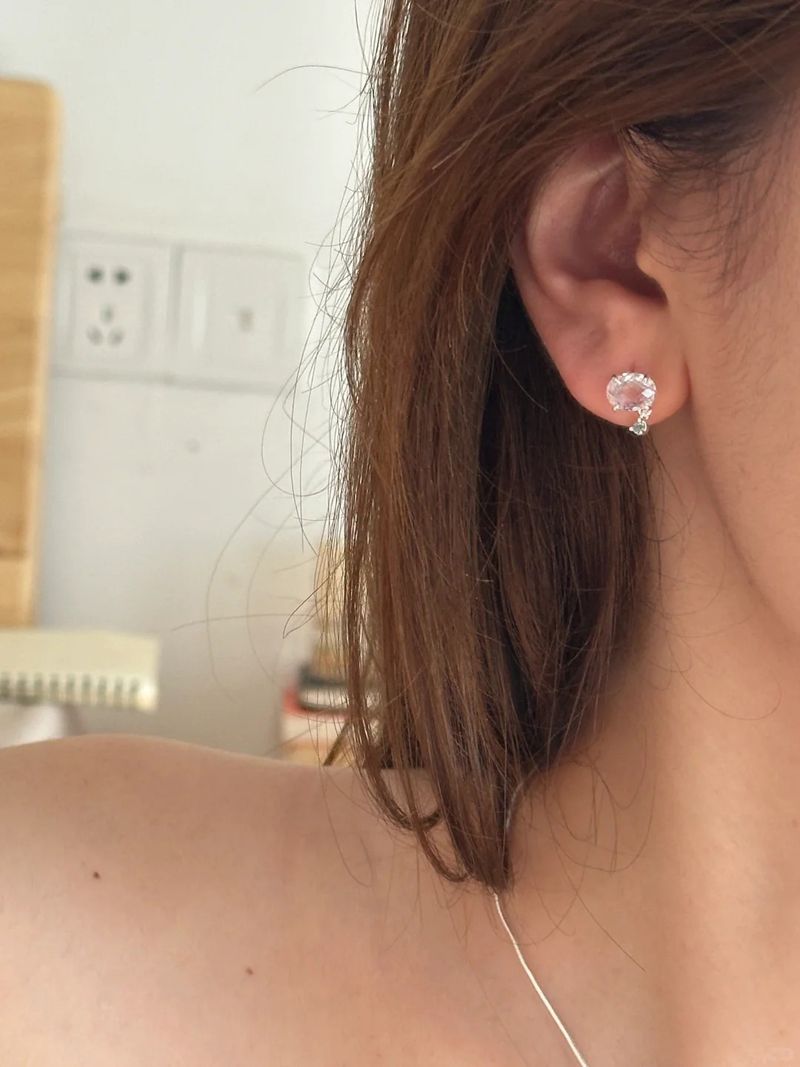 Tiqis minimalistisches Nischendesign, ovales funkelndes Zirkonium für Frauen, aus reinem Silber, Tränenflecken im koreanischen Stil, blau_voghion.com